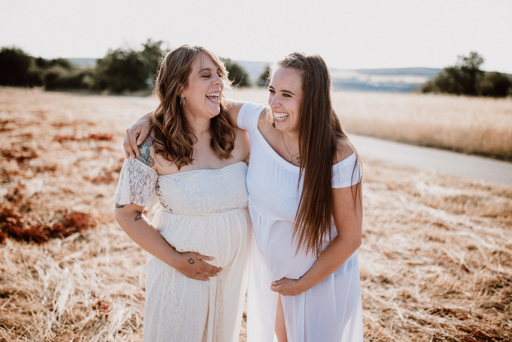 Familienfotograf Trier Bitburg Luxemburg Schwangerenbilder Babybauchbilder