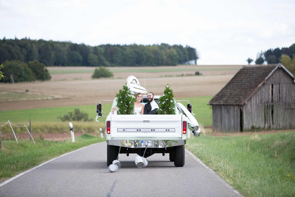 Brautauto Brautwagen mit Brautpaar in Trier, Schweich, Luxemburg, Eifel